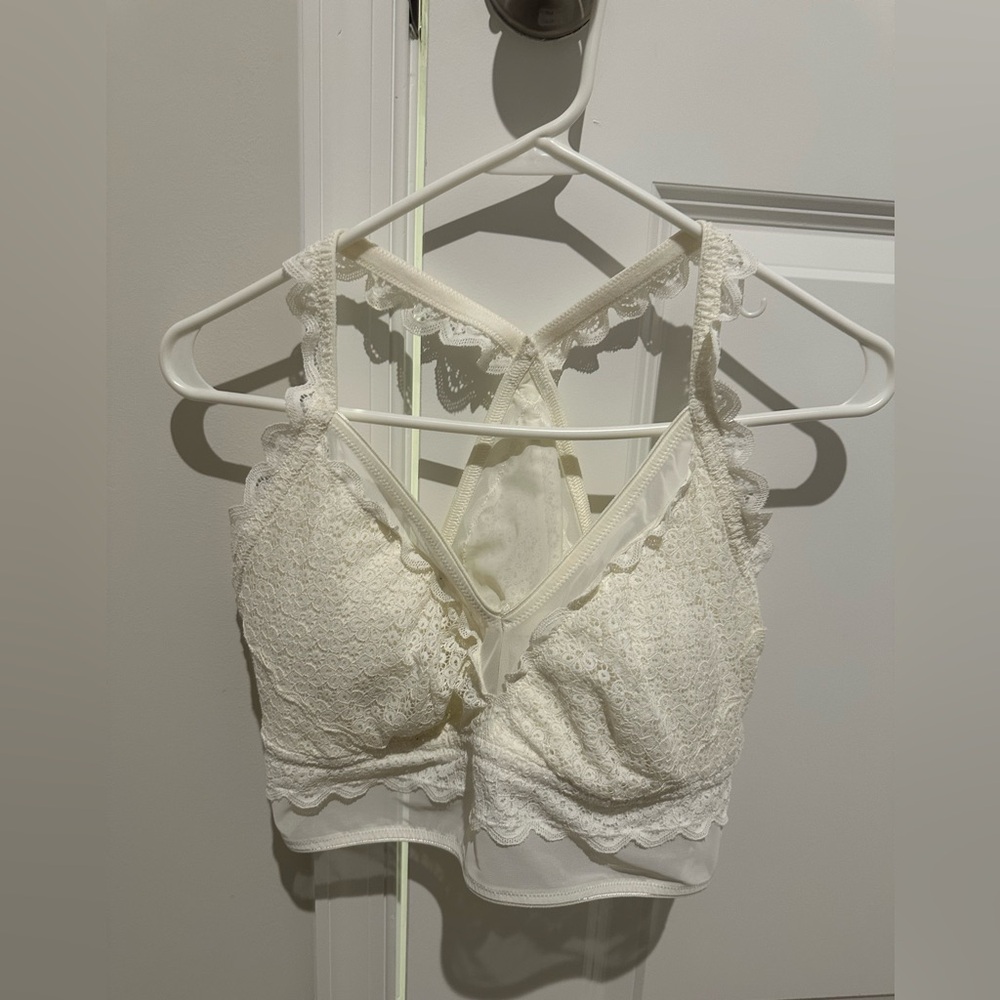 Aerie Lace Bralette in Cream (Brand new no tag)
